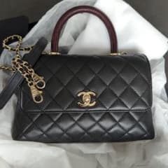 r*n様 保護シール付き♡CHANEL ココハンドル 24 黒 キャビアスキン r*n様 保護シール付き♡CHANEL ココハンドル 24 黒 キャビアスキン