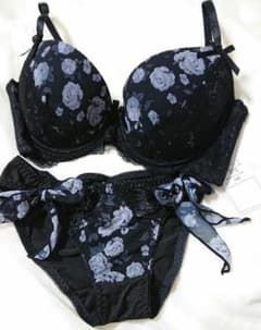 タグ付き  ブラジャー＆ショーツ セット  D75 L  花柄のサムネイル