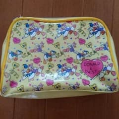 ドナルド&デイジーのポーチのサムネイル