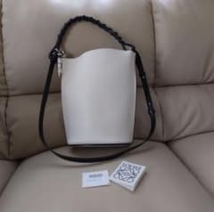LOEWE Gate Bucket Bag Soft Whiteのサムネイル