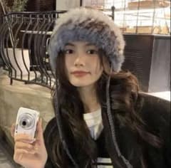 SHEIN ニット帽ファー ビーニー グレー 個性的かわいい韓国シンプルカラフルのサムネイル