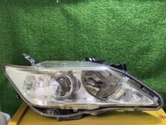 トヨタカムリ　前期 純正 右 キセノン KOITO 33-150 ヘッドライトのサムネイル