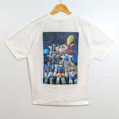 UNIQLO×기동전사 건담 45주년 콜라보 UT 역대 건담 XL 사이즈