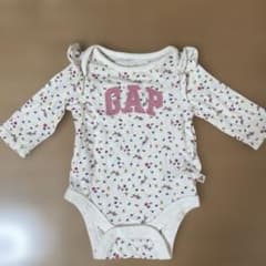【値下げ中！】GAP 花柄ロンパース 0-3ヶ月のサムネイル