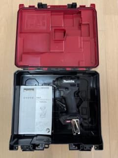 マキタ 充電式インパクトドライバ TD002G 本体 ケース付　未使用品のサムネイル