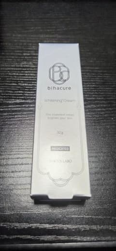 bihacure Whitening Cream 32gのサムネイル
