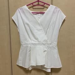 GRL バックボタンカシュクールブラウスのサムネイル