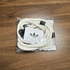 adidas スマホショルダーストラップのサムネイル
