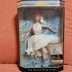 バービー人形レアマリリンモンロー - メルカリ