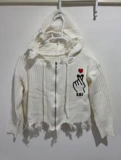 美品　指ハート刺繍 ダメージニット ジップパーカー ホワイトのサムネイル