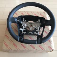 30系プリウス　純正ハンドル　未使用のサムネイル