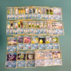 【旧裏】水タイプ カメックス/オーダイル/ギャラドス3種 キラ5枚含む約50枚 旧裏】水タイプ カメックス/オーダイル/ギャラドス3種 キラ5枚含む約50