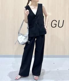 923 美品 GU ジーユー GIRLSジレJR