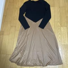 ZARA ワンピース　Mサイズのサムネイル