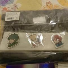 ヒロアカDVD特典 サコッシュ＋アクリルバッジのサムネイル