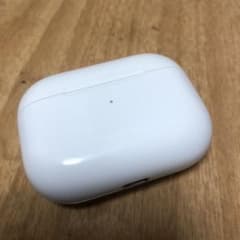 Apple  Air Pods Proのサムネイル