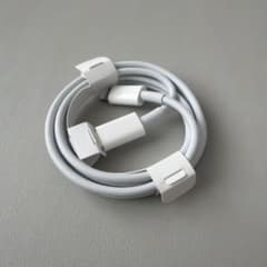 Apple純正Lightningケーブルのサムネイル