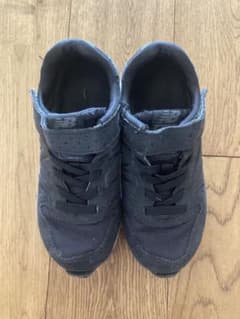 New Balance キッズスニーカー ブラック　19.5センチのサムネイル