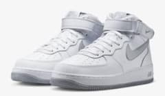 Nike Air Force 1 Mid "Borrows Big"  新品のサムネイル