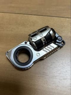 フィジェット グレネード型 音叉 EDC ハンドスピナー - メルカリ