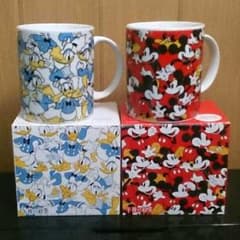 ディズニーマグカップ＊ ドナルド ミッキー キリンのサムネイル