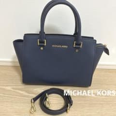 お値下げ　美品　MICHAEL KORSハンド、ショルダーバッグ　ネイビーのサムネイル