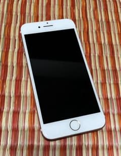 iPhone 7 Rose Gold 128 GB SIMフリーのサムネイル