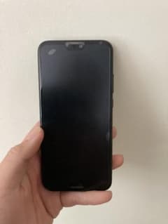 HUAWEI P20 Lite ミッドナイトブラック 32 GBのサムネイル