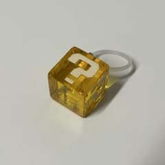 スーパーマリオ ハテナブロック めじるしアクセサリーのサムネイル