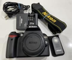 Nikon digital SLR camera D60 body