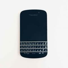 BlackBerry Q10 SQN100-3のサムネイル
