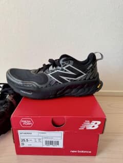 new balance FRESH FOAM X HIERRO V8のサムネイル
