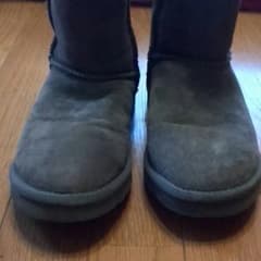 UGG ブーツのサムネイル