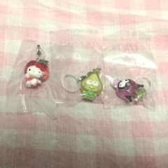 サンリオ　めじるしアクセサリー　くだもの　キティ　クロミ　けろけろけろっぴのサムネイル