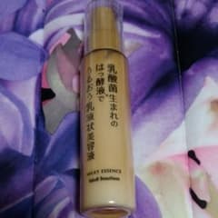 乳酸菌生まれのはっ酵液でうるおう乳液状美容液のサムネイル