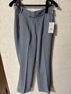 グレーのパンツ M/Lサイズ ポリエステル100%のサムネイル