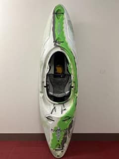 大阪府引取限定Dagger Mamba カヤック 本体 ホワイト グリーンのサムネイル