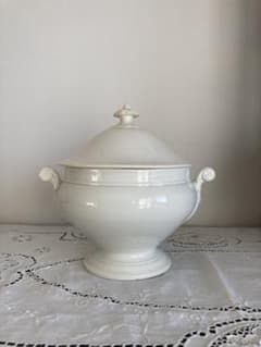 フランスアンティーク　ボルドーDavid JOHNSTON小さなスーピエール フランスアンティーク ボルドーDavid JOHNSTON小さなスーピエール