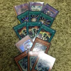 遊戯王 HERO パーツ 高レアリティのサムネイル