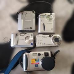 SONY FILMFILMなど　デジカメ　コンデジ　まとめ5台 SONY FILMFILMなど デジカメ コンデジ まとめ5台 - メルカリ