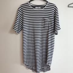 ボーダー Tシャツのサムネイル
