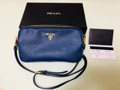 PRADA＊ショルダーバッグ＊サフィアーノのサムネイル