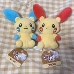 ポケモンセンター Pokémon fit プラスル マイナン ぬいぐるみのサムネイル