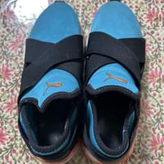 Puma クロスストラップ スニーカー 青黒のサムネイル
