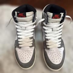 Air Jordan 1 high black and smoke grayのサムネイル