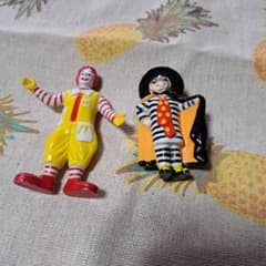 マクドナルド フィギュア 2体セットのサムネイル