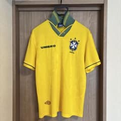 UMBRO ブラジル代表 レプリカユニフォーム Mサイズ UMBRO ブラジル代表 レプリカユニフォーム Mサイズ - メルカリ