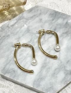 ピアス ゴールド シンプル 韓国風  パールのサムネイル
