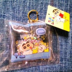 Brand new Crayon Shin-chan keychain, available on Rakuten for 589 yen + 190 yen shipping.