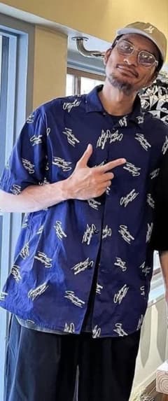 長瀬智也さん着用　CHALLENGER S/S MULTI SIGNATUREのサムネイル